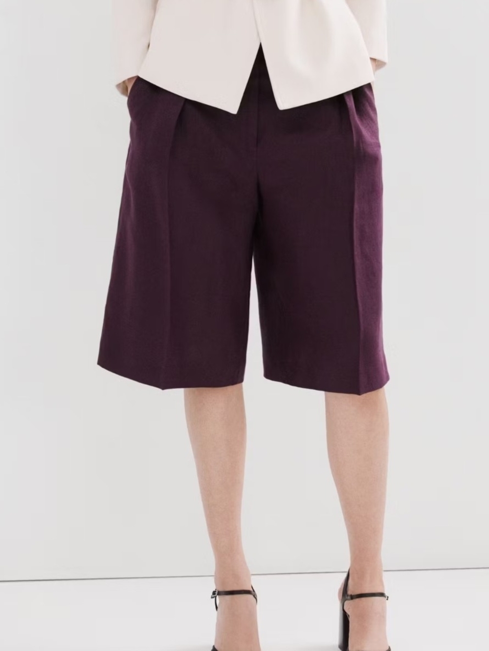 Ming Tailored Pleated Linen Bermuda Shorts in Plum Purple